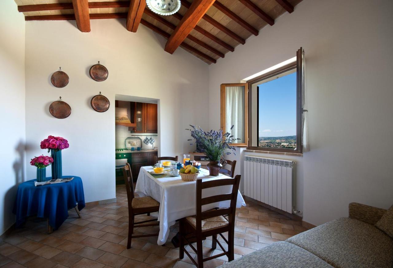 Agriturismo Fiordaliso 特雷维 外观 照片