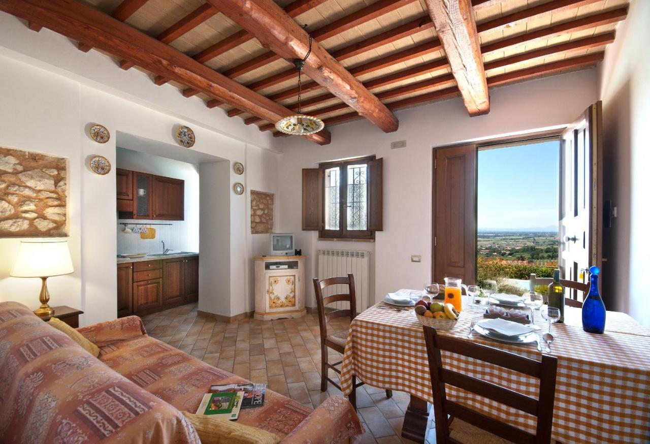 Agriturismo Fiordaliso 特雷维 外观 照片