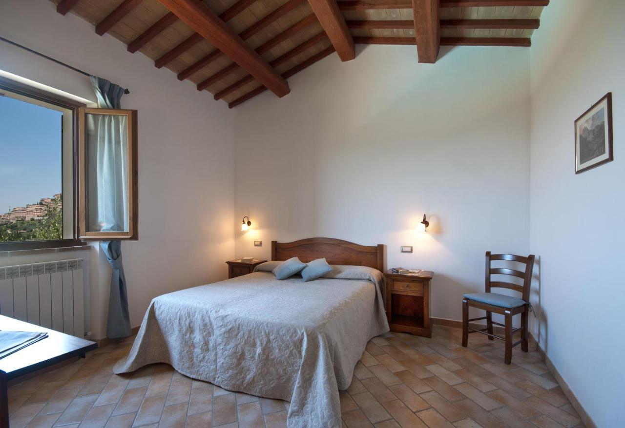 Agriturismo Fiordaliso 特雷维 外观 照片